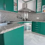 Charming 3-bedroom In Scenic *